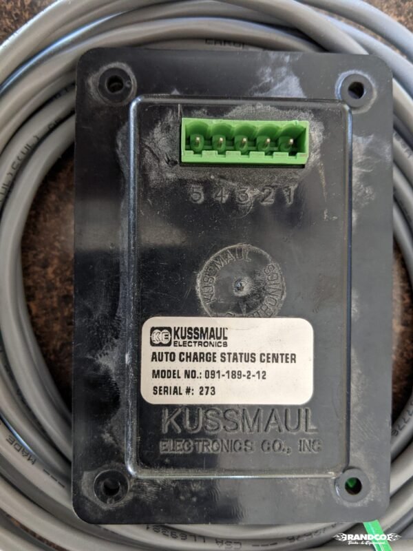 Kussmaul AUTO CHARGE DUAL STATUS CENTER 2 1/2 DIGIT, WITH BATTERY 1 AND 2 DISPLAY - Image 2